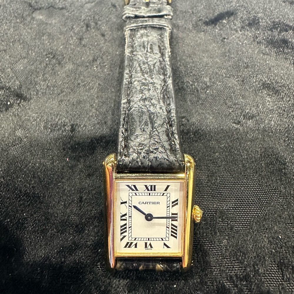 Cartier 18k solid gold tank Louis small size watch with quartz movement